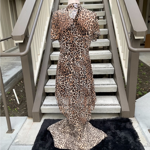 Jordan Taylor sheer tropical tribal short sleeve belted swim coverup wrap NWT  M - Picture 8 of 15